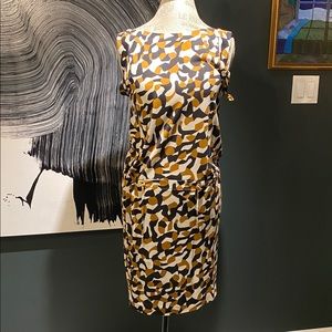 Diane Von Furstrnburg Dress
